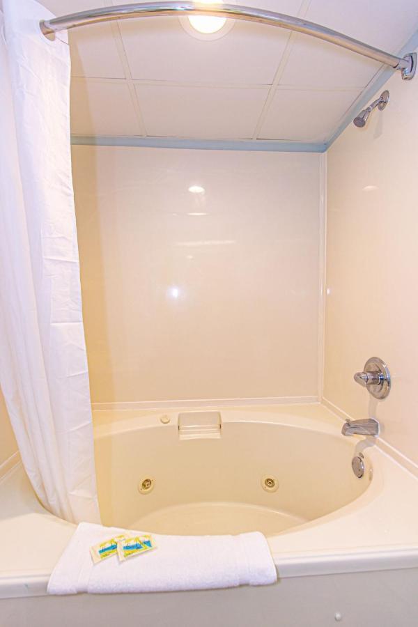 Boardwalk 1030 Villa เมอร์เทิลบีช ห้อง รูปภาพ